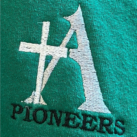 Alleman Catholic High School Pioneers Green Sweatshirt- Size XL - Picture 4 of 6